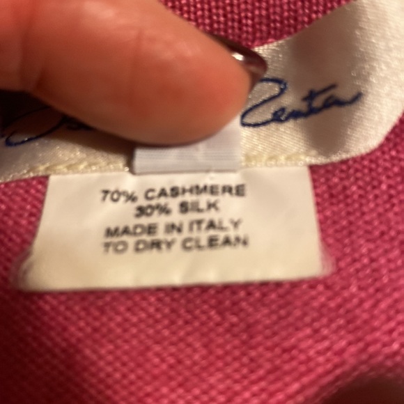 Oscar de la Renta Silk and Cashmere Short Sleeve V Neck Sweater Size Medium - Picture 3 of 6